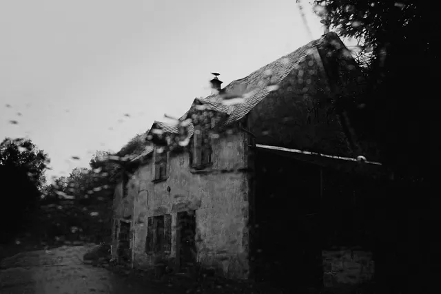 Les Maisons — photo 2